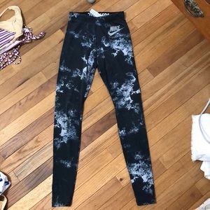 Nike tie dye leggings
